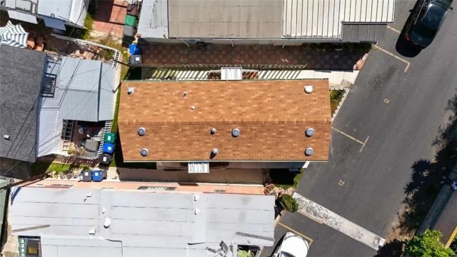 2767 W 1st 12, Santa Ana, CA 92703
