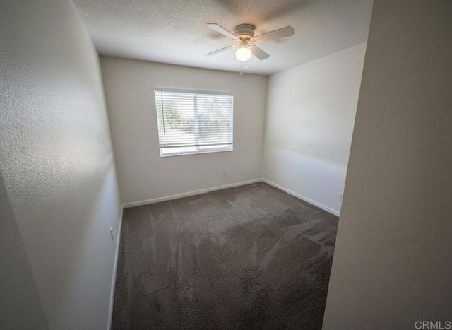 535 N Beech Street 18, Escondido, CA 92025