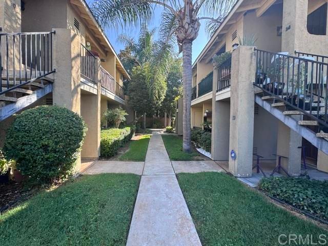 535 N Beech Street 18, Escondido, CA 92025