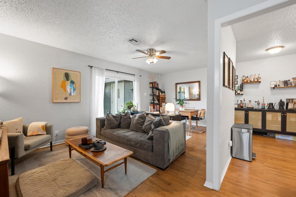 5000 West Gate BLVD 104, Austin, TX 78745