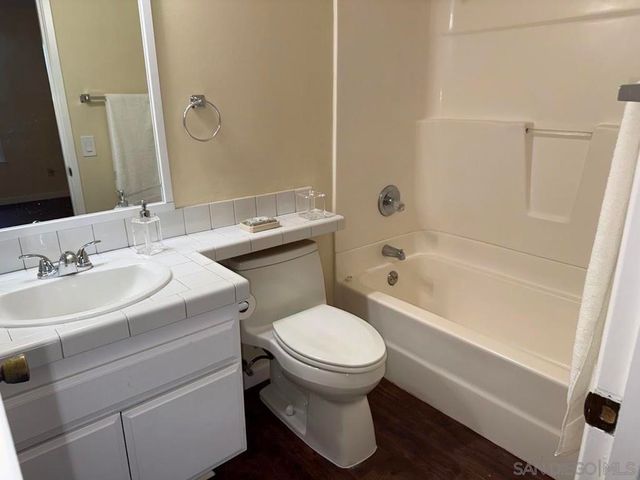 2812 Via Magia, Carlsbad, CA 92010