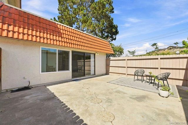 2812 Via Magia, Carlsbad, CA 92010
