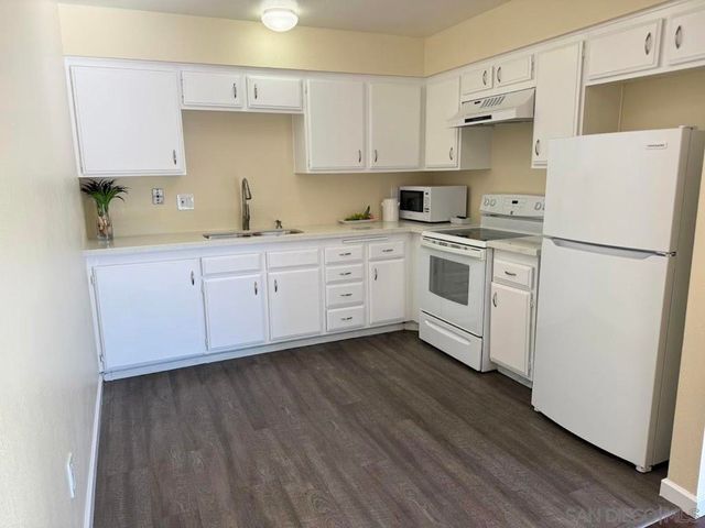 2812 Via Magia, Carlsbad, CA 92010