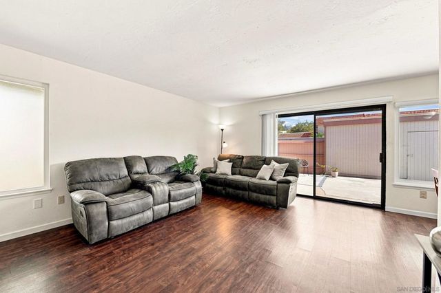 2812 Via Magia, Carlsbad, CA 92010