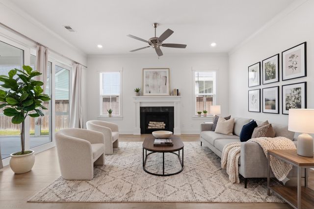 601 Blueway Avenue, Summerville, SC 29486