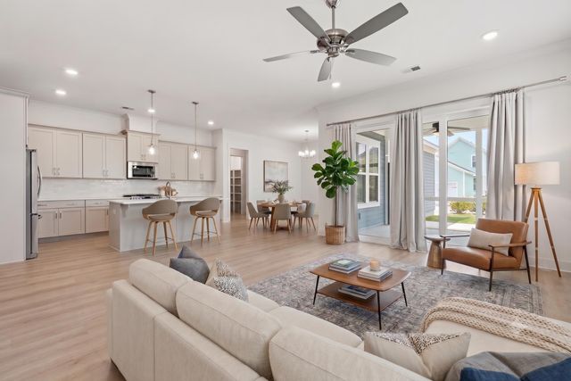 601 Blueway Avenue, Summerville, SC 29486