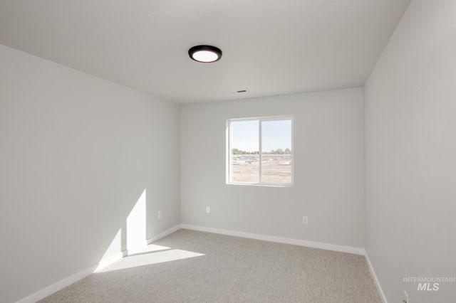 1628 SW Pegasus Peak Ave, Mountain Home, ID 83647