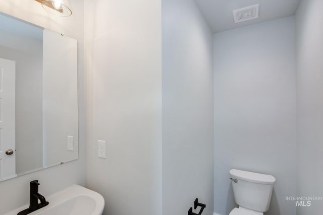 1628 SW Pegasus Peak Ave, Mountain Home, ID 83647