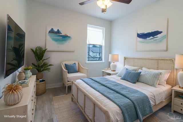 1733 Sound Haven Ct, Navarre, FL 32566