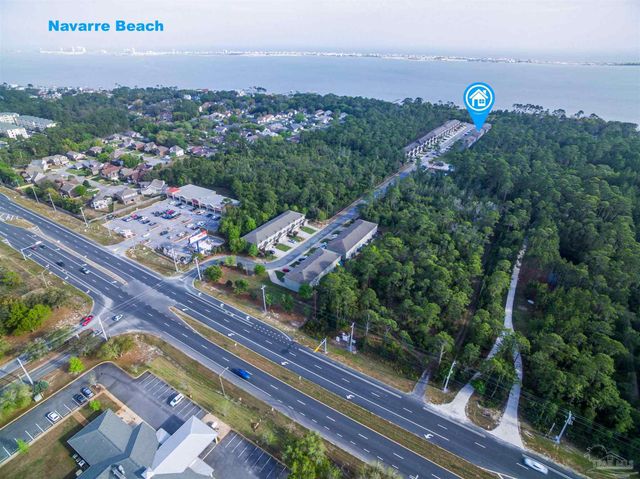 1733 Sound Haven Ct, Navarre, FL 32566