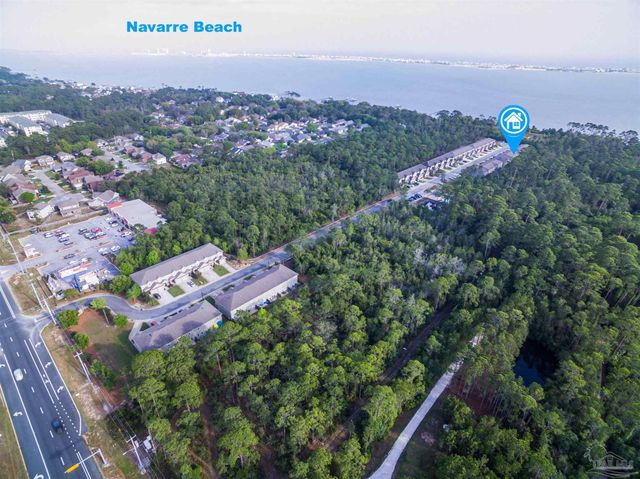 1733 Sound Haven Ct, Navarre, FL 32566