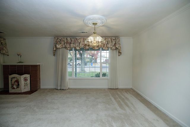 2209 7th St, Ceres, CA 95307