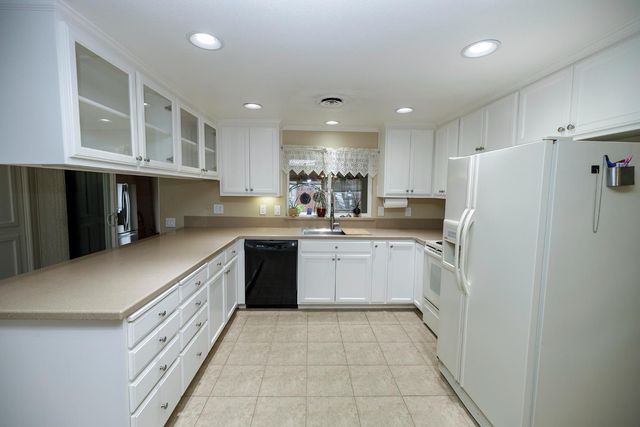 2209 7th St, Ceres, CA 95307