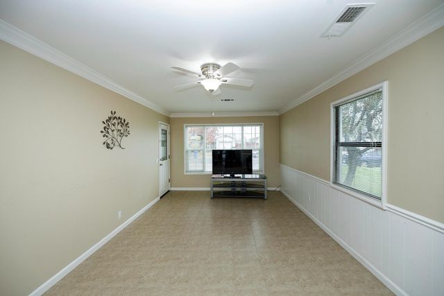 2209 7th St, Ceres, CA 95307