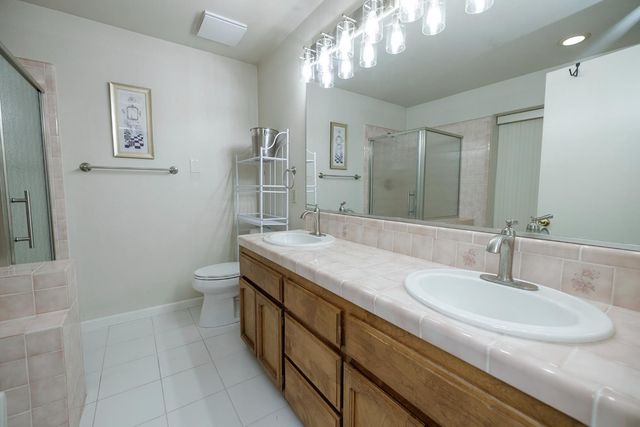 2209 7th St, Ceres, CA 95307