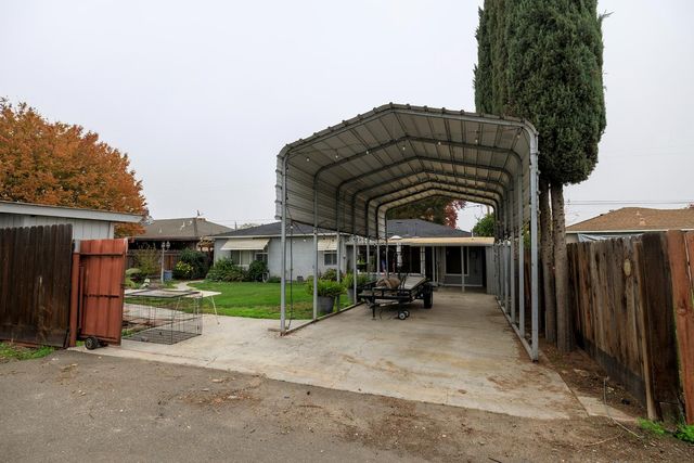 2209 7th St, Ceres, CA 95307