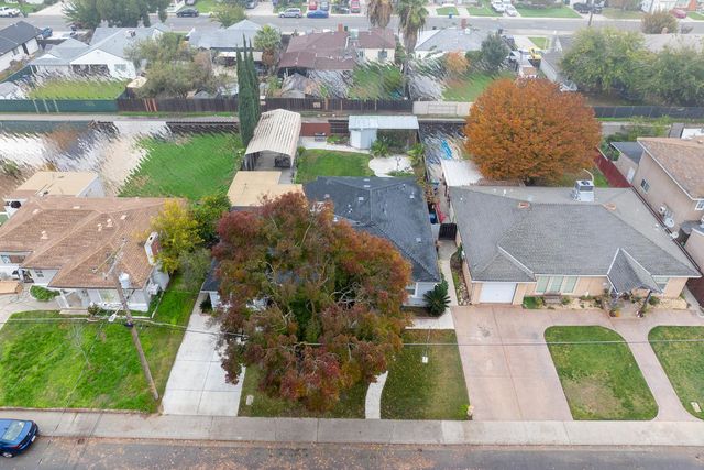 2209 7th St, Ceres, CA 95307