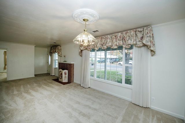 2209 7th St, Ceres, CA 95307