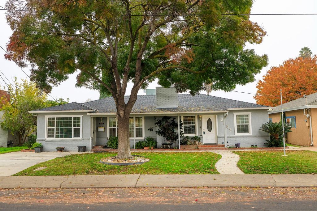 2209 7th St, Ceres, CA 95307