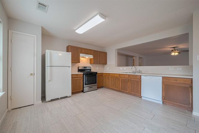 3834 Pebble Garden Lane, Katy, TX 77449