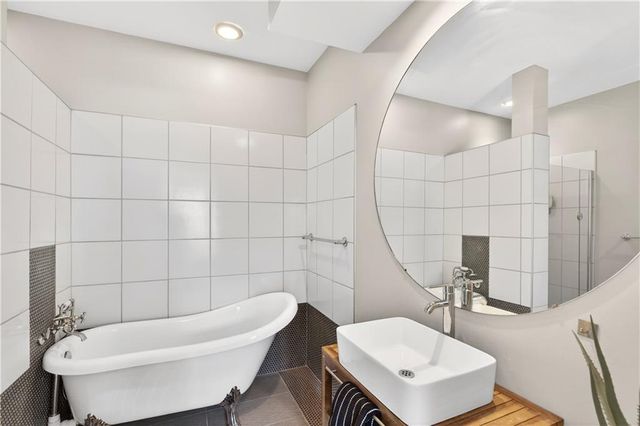 805 Peachtree NE Street 202, Atlanta, GA 30308