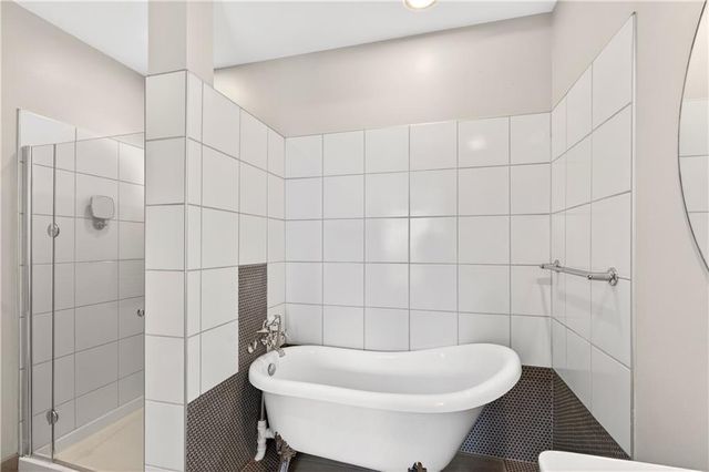 805 Peachtree NE Street 202, Atlanta, GA 30308