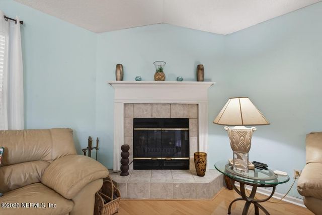 6725 BEATRIX Drive, Jacksonville, FL 32226