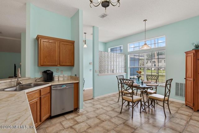 6725 BEATRIX Drive, Jacksonville, FL 32226