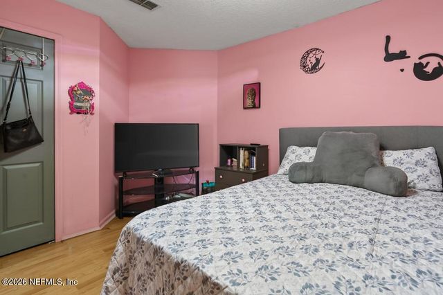 6725 BEATRIX Drive, Jacksonville, FL 32226