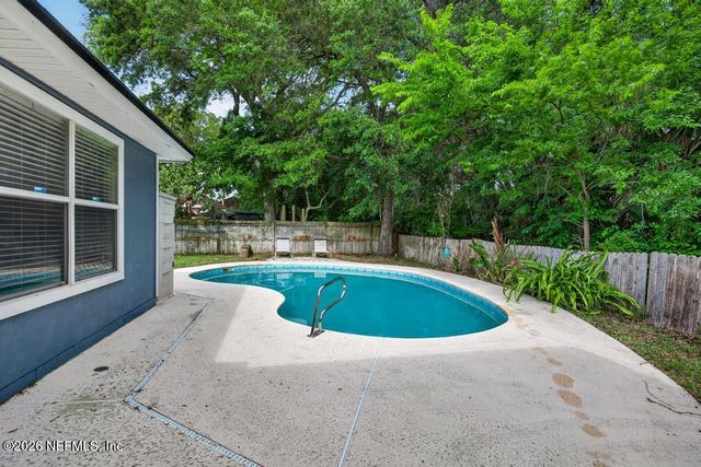 6725 BEATRIX Drive, Jacksonville, FL 32226