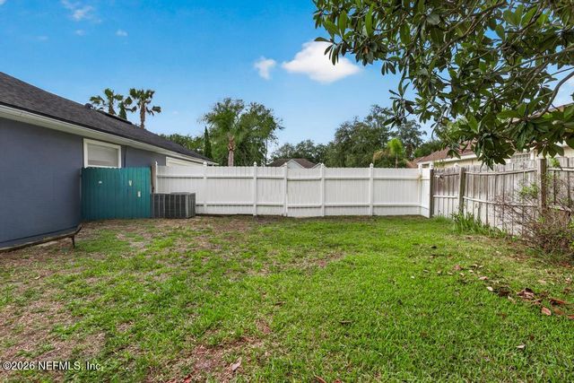 6725 BEATRIX Drive, Jacksonville, FL 32226