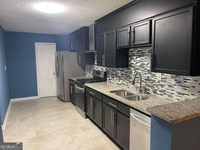 310 BETHESDA PARK Trail, Lawrenceville, GA 30044