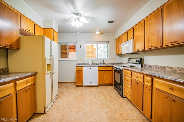 301 Bohl Drive, Marietta, OH 45750
