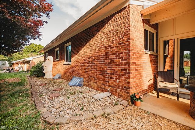 301 Bohl Drive, Marietta, OH 45750