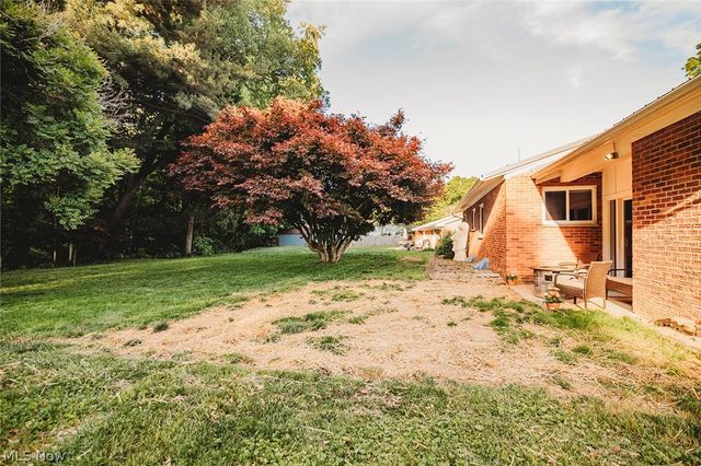 301 Bohl Drive, Marietta, OH 45750