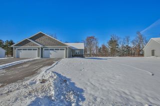 980 MORNING STAR LANE ##HA94, Plover, WI 54467