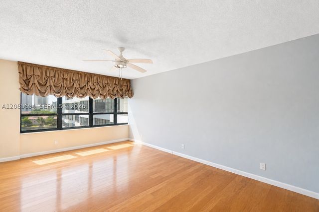 500 Three Islands Blvd 618, Hallandale Beach, FL 33009