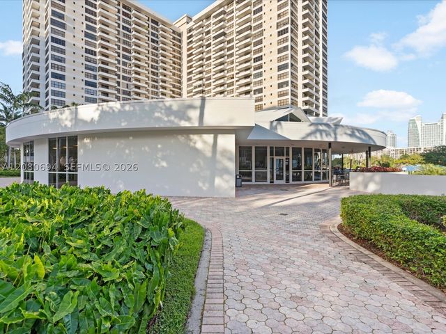 500 Three Islands Blvd 618, Hallandale Beach, FL 33009