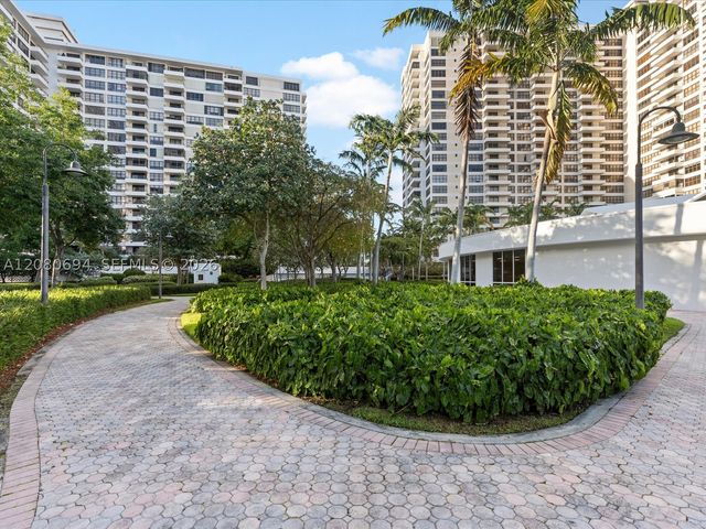 500 Three Islands Blvd 618, Hallandale Beach, FL 33009