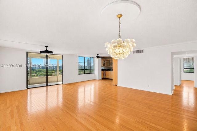 500 Three Islands Blvd 618, Hallandale Beach, FL 33009