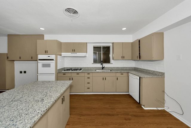 6225 Franwood Terrace, Fort Worth, TX 76112