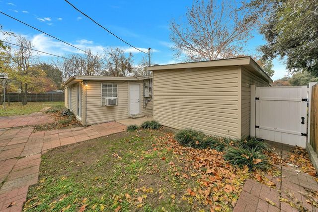 6225 Franwood Terrace, Fort Worth, TX 76112