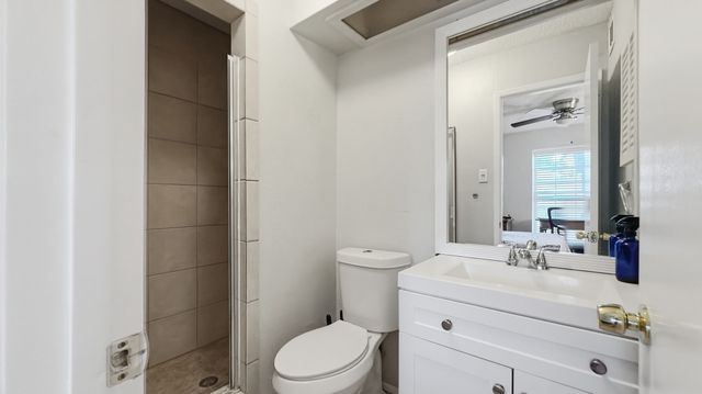 5232 Fleetwood Oaks Avenue 216, Dallas, TX 75235
