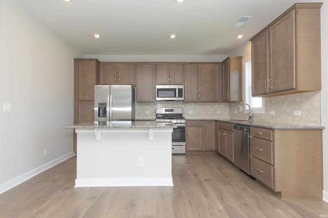 9145 Strickland Court, Evansville, IN 47712