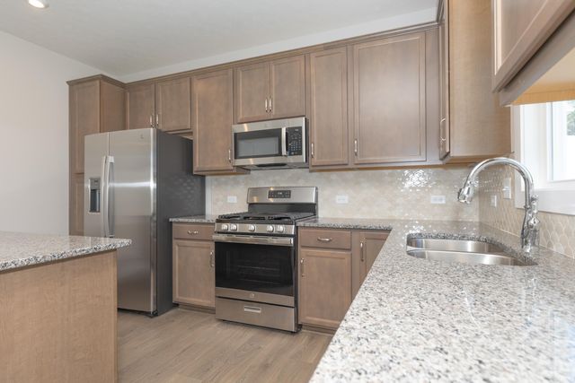 9145 Strickland Court, Evansville, IN 47712