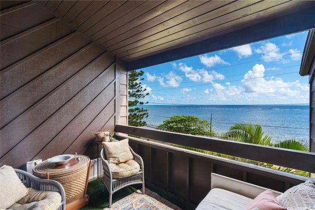 51-636 Kamehameha Highway 1124, Kaaawa, HI 96730