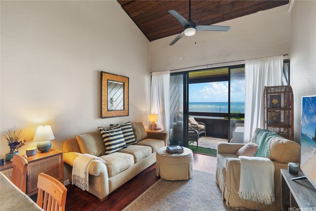 51-636 Kamehameha Highway 1124, Kaaawa, HI 96730