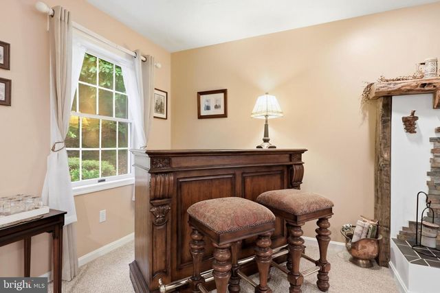801 MOUNTAIN CT, Hanover, PA 17331