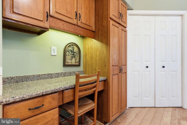 801 MOUNTAIN CT, Hanover, PA 17331