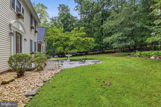 801 MOUNTAIN CT, Hanover, PA 17331